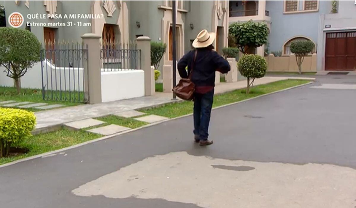 El momento en el que Oliverio se marcha nuevamente del barrio con la promesa que volverá (Foto: América TV)