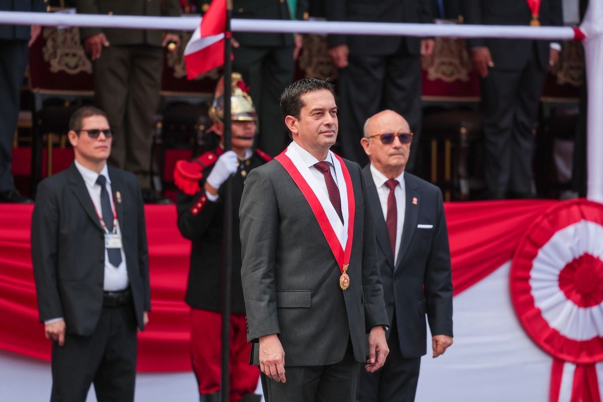 Llegada del presidente del Senado y Congreso de la República, Miguel Torres. Foto: Presidencia.