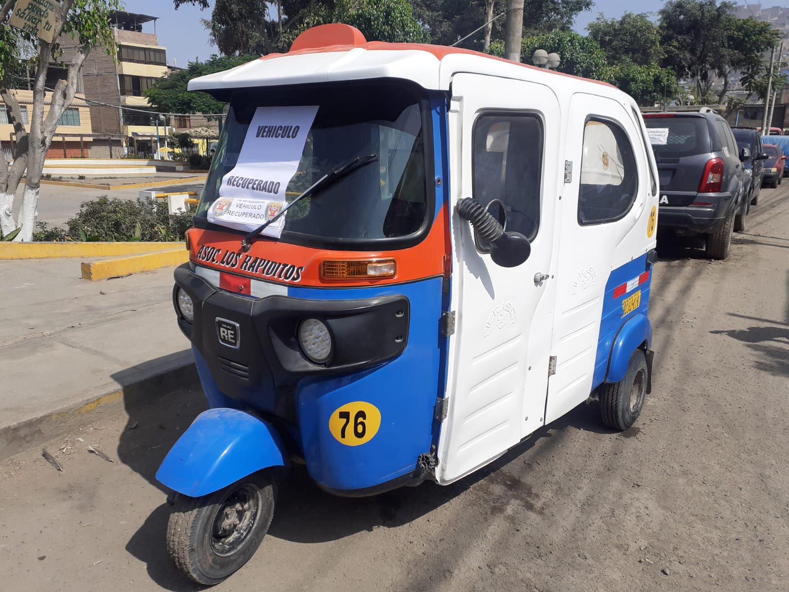 Los presuntos asaltantes Los Gatilleros del Sur' fueron intervenidos. (fotos: Mónica Rochabrum/Trome)