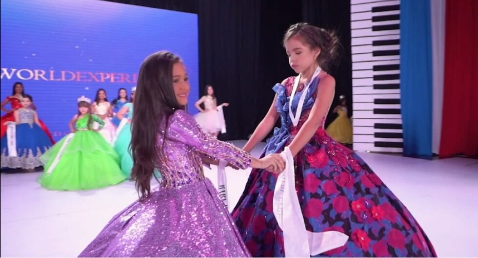 Loraine, niña peruana, ganó la corona del 'Baby World' realizado en República Dominicana. Es la 'Miss Chiquita'. (Trome)