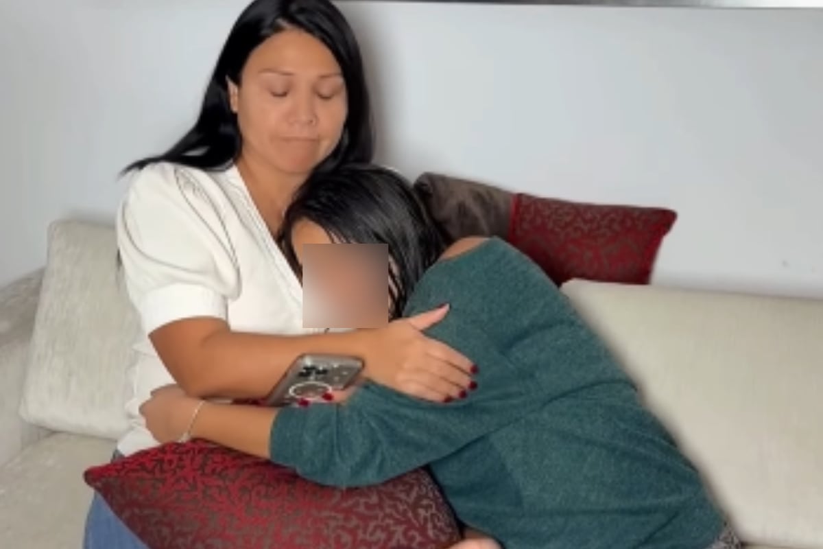 Tula Rodríguez y su hija con Javier Carmona