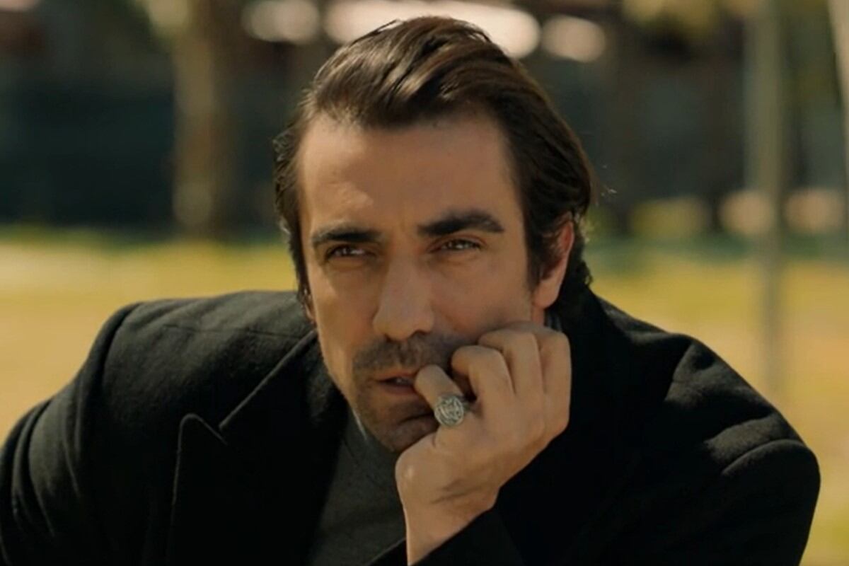 İbrahim Çelikkol como Hakan Gümüşoglu en "Tierra amarga" (Foto: Tims & B Productions)
