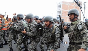 Gobierno propone expulsar del país a delincuentes extranjeros y restablecer servicio militar obligatorio para combatir el crimen