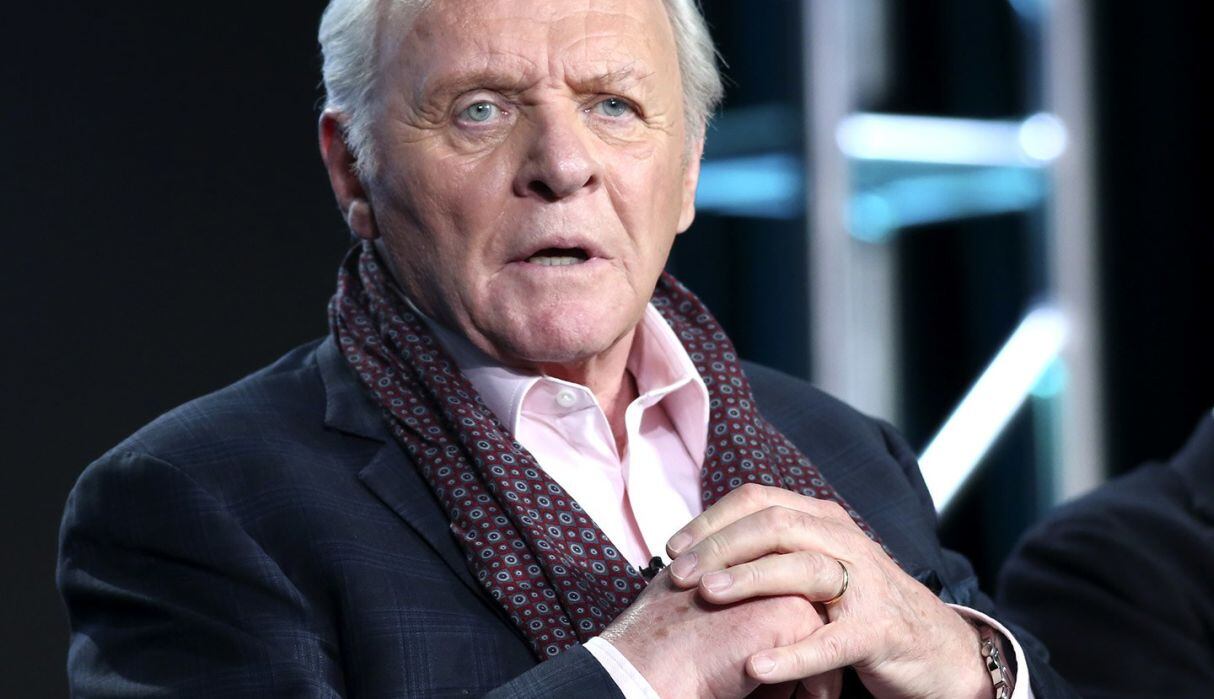 Anthony Hopkins revela que no ve a su hija hace más de 20 años.