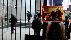 Manifestantes ingresan a centro comercial en medio de represión policial frente a Palacio de Justicia