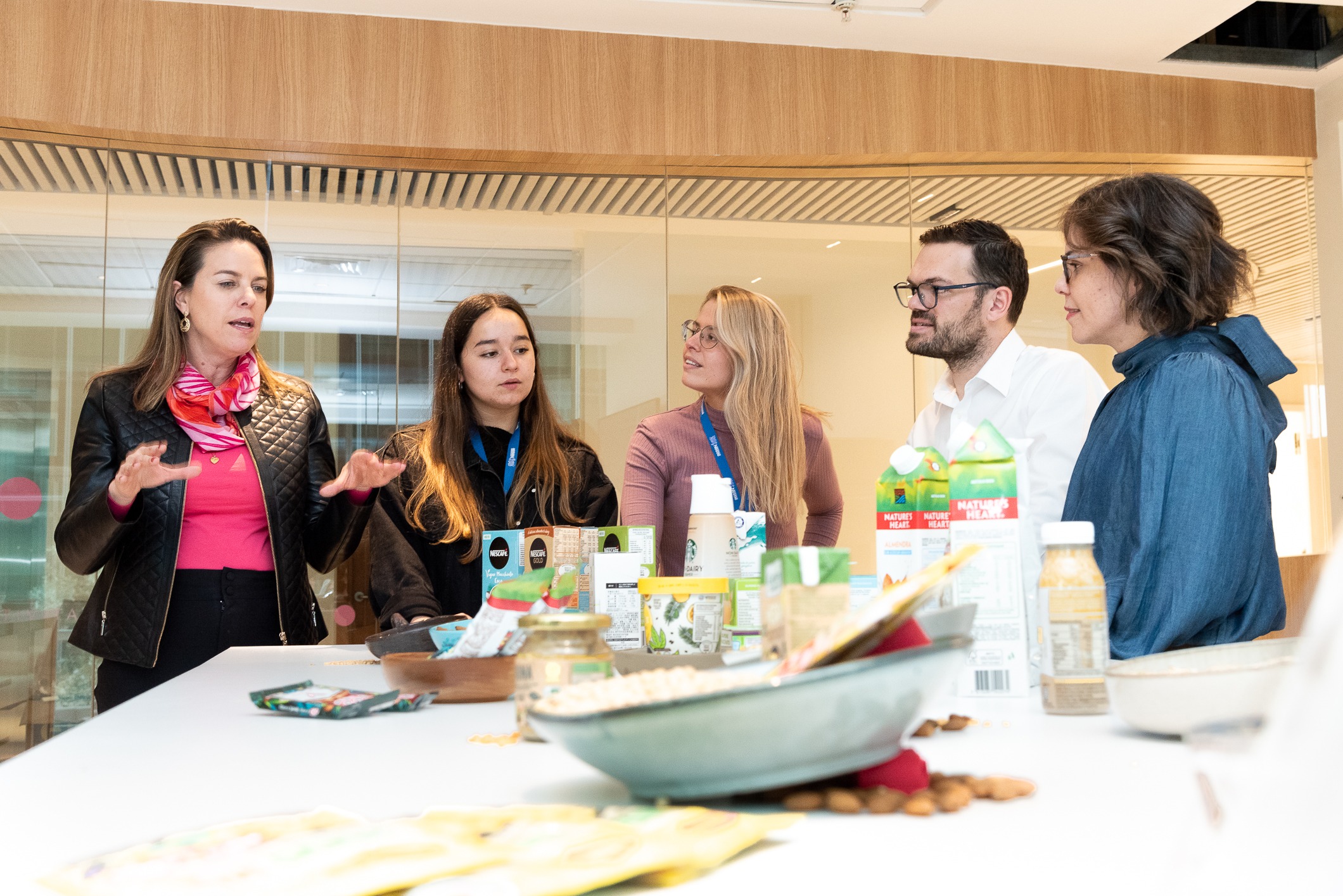 Los participantes podrán desarrollar sus ideas y formarse en la implementación de soluciones disruptivas en alimentos y bebidas elaboradas con ingredientes que sean nutritivos, accesibles y sustentables. Foto: Difusión.