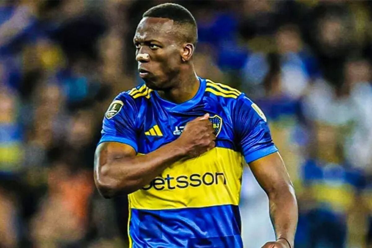Con Luis Advíncula, Boca Juniors se enfrenta a Racing Club por la Liga Profesiona 2025. (Foto: Agencias)