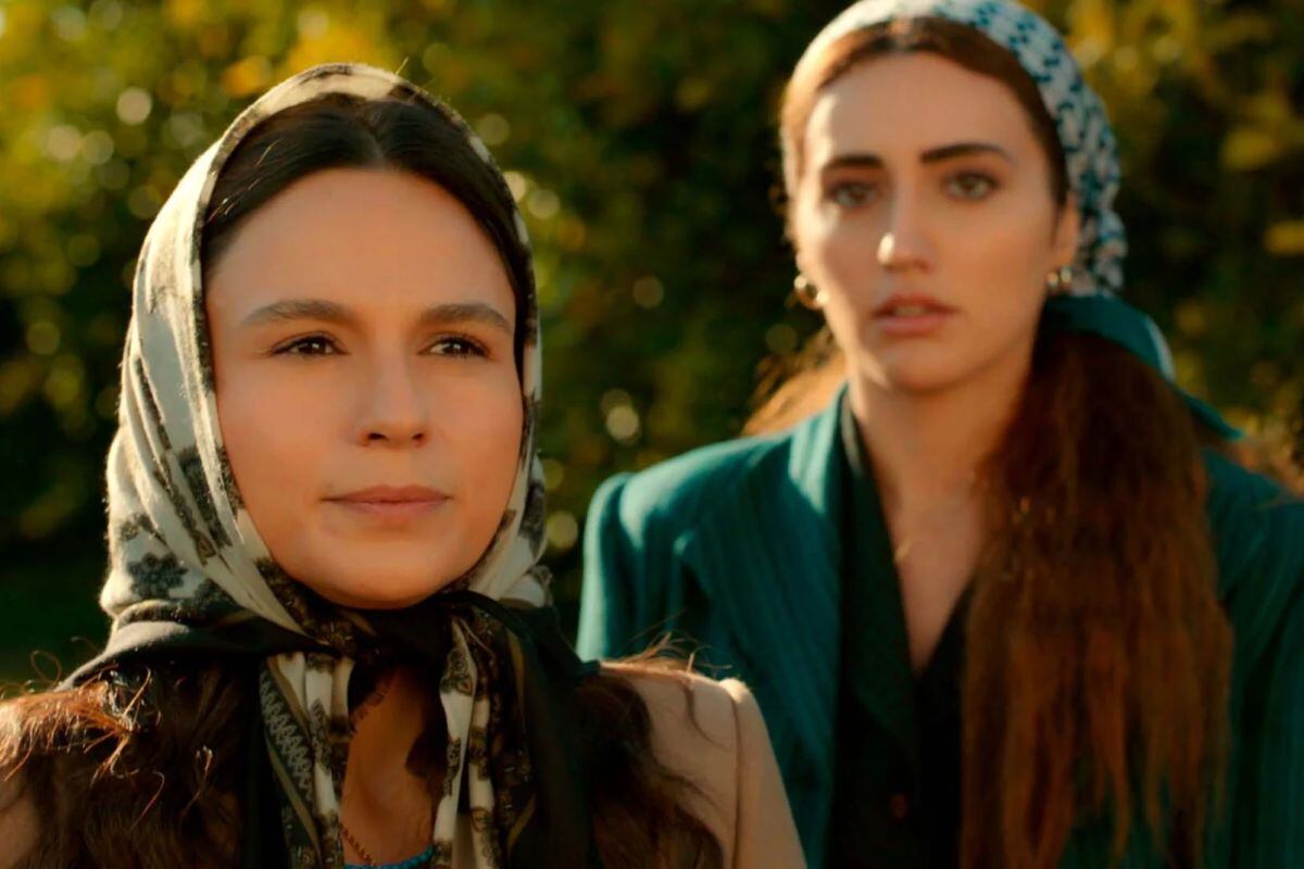 Saniye y Gülten sufrieron un terrible accidente. Saniye murió y Gülten lucha por su vida (Foto: Tims & B Productions)