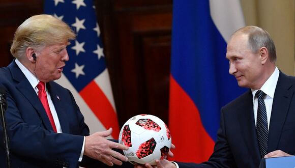 Vladimir Putin califica de "persecución política" los casos judiciales contra Donald Trump