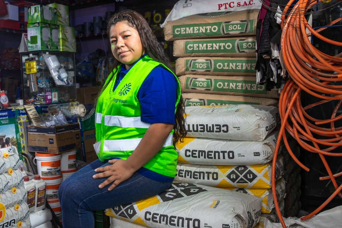 Abrió su ferretería en el 2019 y gracias a su esfuerzo y buena atención se ha ganado el corazón de sus clientes. Foto: Joel Alonzo.
