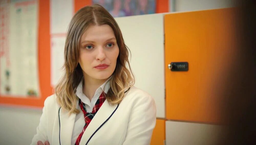 Harika rechaza a Ömer como hermano (Foto: NG Medya)