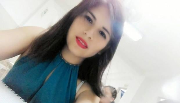 Eyvi Ágreda Marchena fue rociada con combustible y luego su agresor le prendió fuego al interior de un bus de transporte, en Miraflores. (Fotos: Facebook)