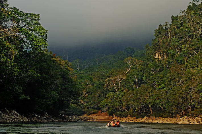 Dentro del Parque Nacional Río Abiseo se puede realizar turismo de aventura como cultural, ya que aloja en su territorio al Gran Pajatén. Foto: Sernanp.