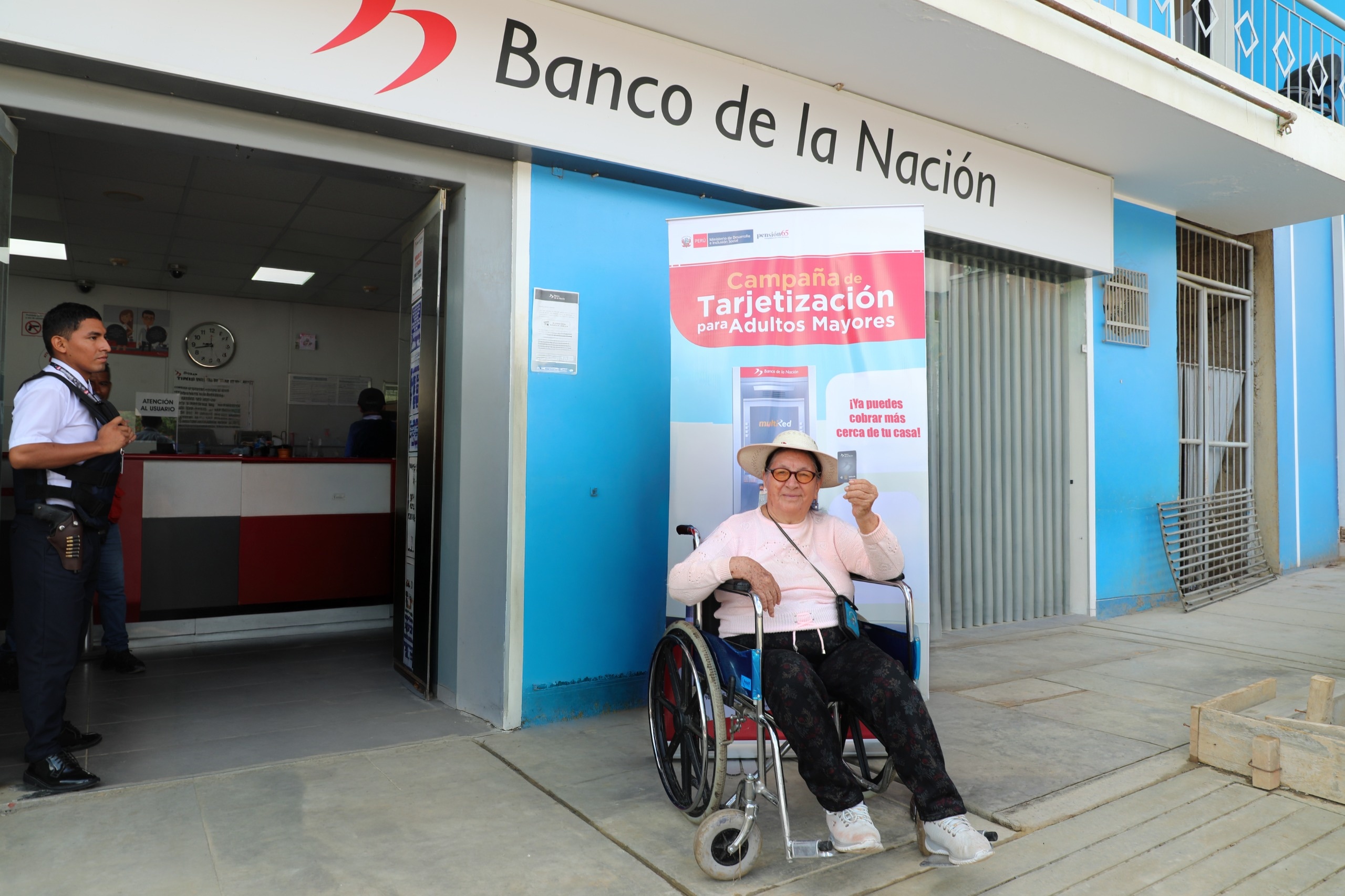 Adultos mayores con discapacidades recibieron su pago bimestral de Pensión 65.