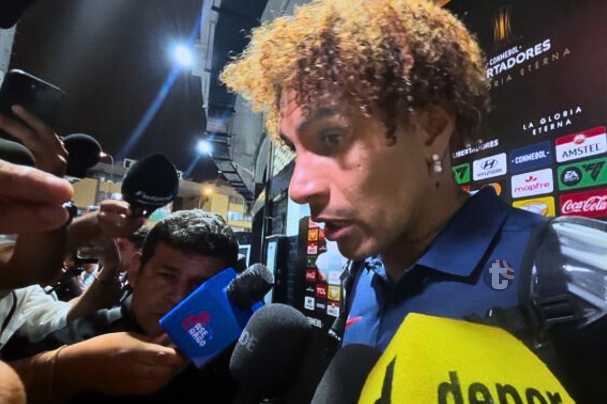 Paolo Guerrero se picó cuando le preguntaron por el nivel del equipo victorano (Foto: Andina)