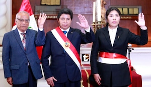 Pedro Castillo: Expresidente, Aníbal Torres y Betssy Chávez elaboraron mensaje del golpe de Estado, según Fiscalía