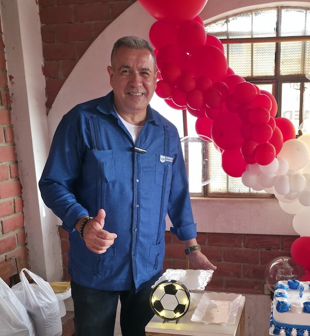 Wolfgang Grozo es mayor general en retiro de la Fuerza Aérea del Perú y es candidato a la presidencia por Integridad Democrática. (Facebook)