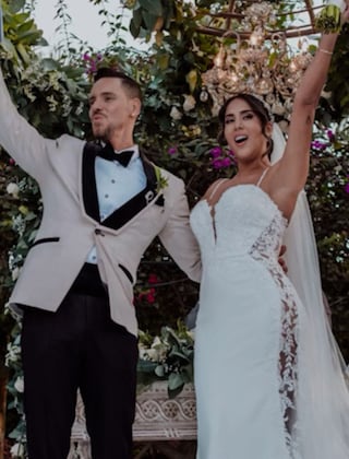 ¡Dos años de casados! Anthony Aranda sorprende a Melissa Paredes por su aniversario de bodas
