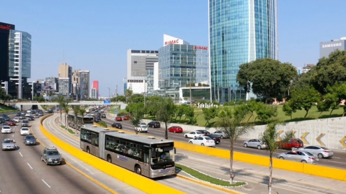 El Metropolitano aumentará flota de vehículos este 30 y 31 de diciembre.