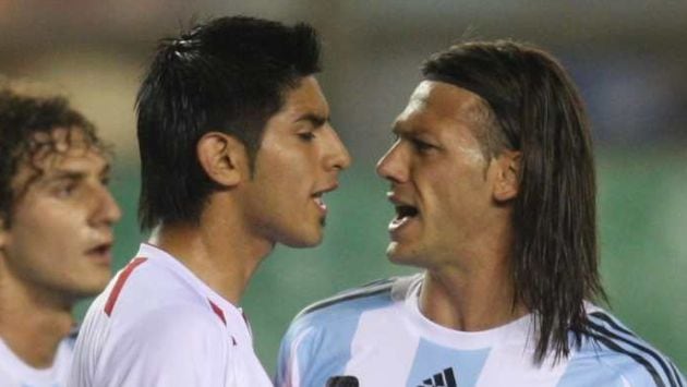 El zaguero argentino levantó 14 títulos en Europa. (Trome)