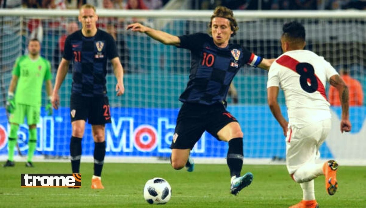Luka Modric enfrenta a Christian Cueva en amistoso (Foto: Getty Images)