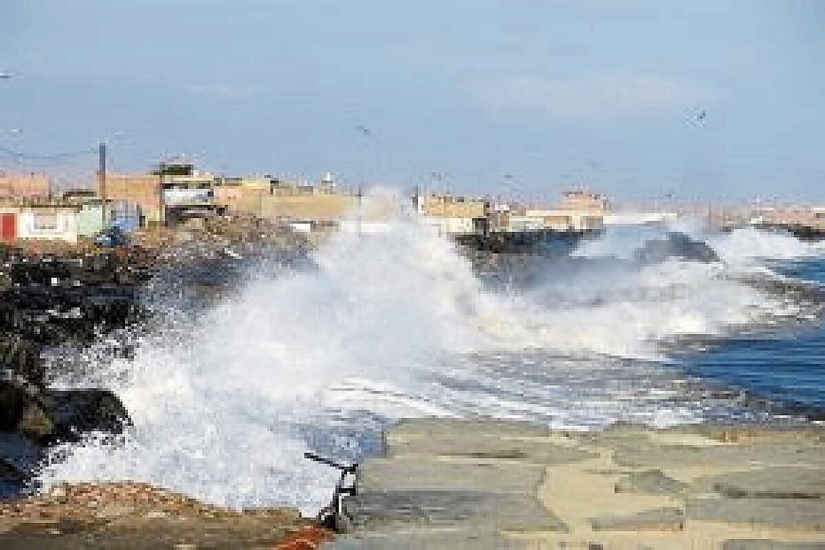 Exhortan evitar actividades portuarias, pesqueras o deportivas. Foto: difusión.