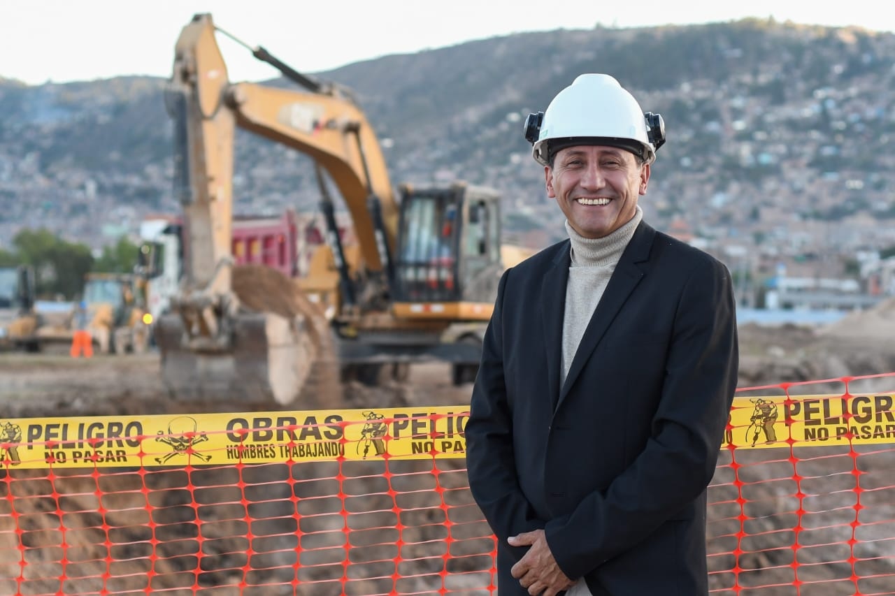 Director de Legado inspeccionó obras y se sintió entusiasmado