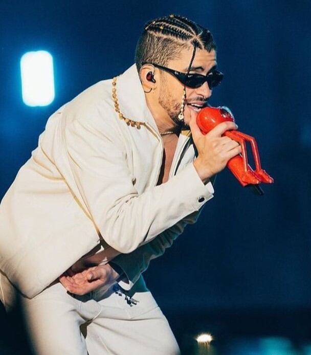 Bad Bunny en uno de sus conciertos (Foto: Bad Bunny / Instagram)