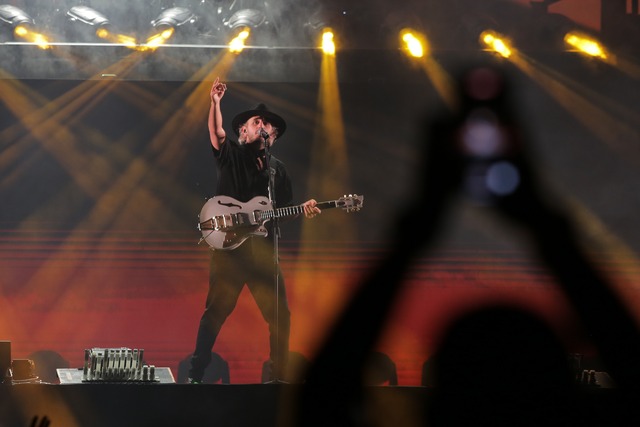 Morat hizo vibrar a un repleto Estadio Nacional (Foto: EFE)