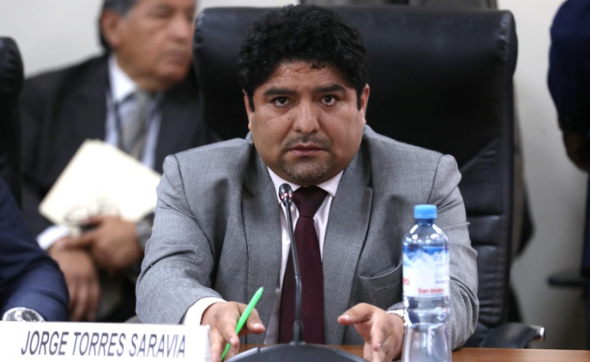 Jorge Torres Saravia, exjefe de la Oficina Legal y Constitucional del Congreso, está implicado en una presunta red de prostitución en el Parlamento. (Foto: Alessandro Currarino / El Comercio)