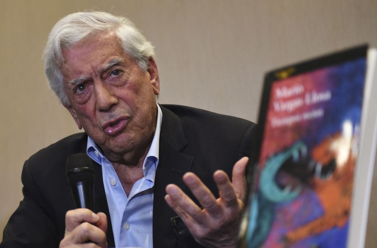 Mario Vargas Llosa. (Foto: ORLANDO ESTRADA / AFP)