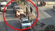 ¡Furia en VMT! Pareja incendia su mototaxi para evitar que serenos se la lleven