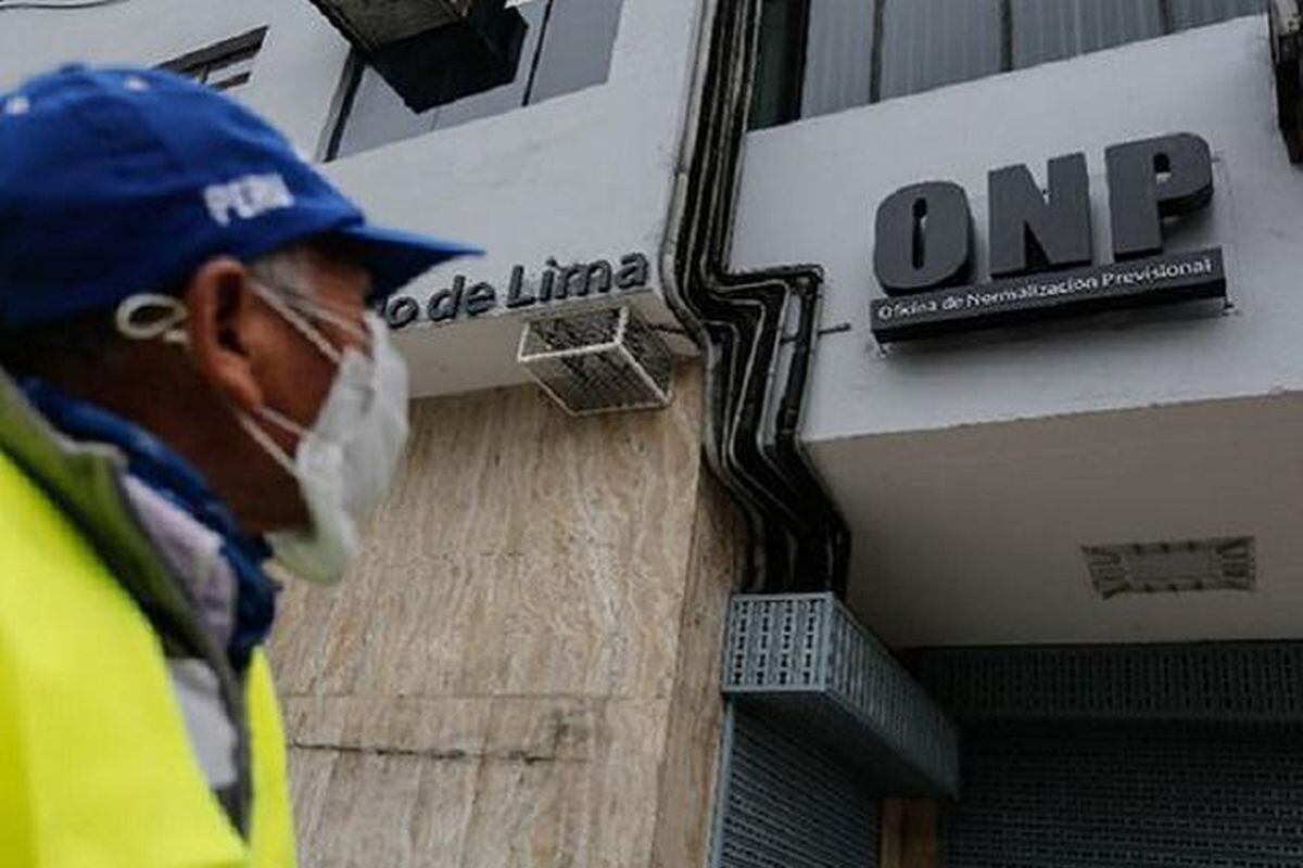 Los aportantes que deseen la devolución de hasta /4.300 de sus aportes deberán presentar una solicitud a la ONP. (Foto: GEC)