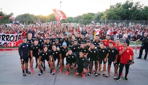 Así se vivió el “banderazo” previo al Perú vs Chile desde Arlington, Texas
