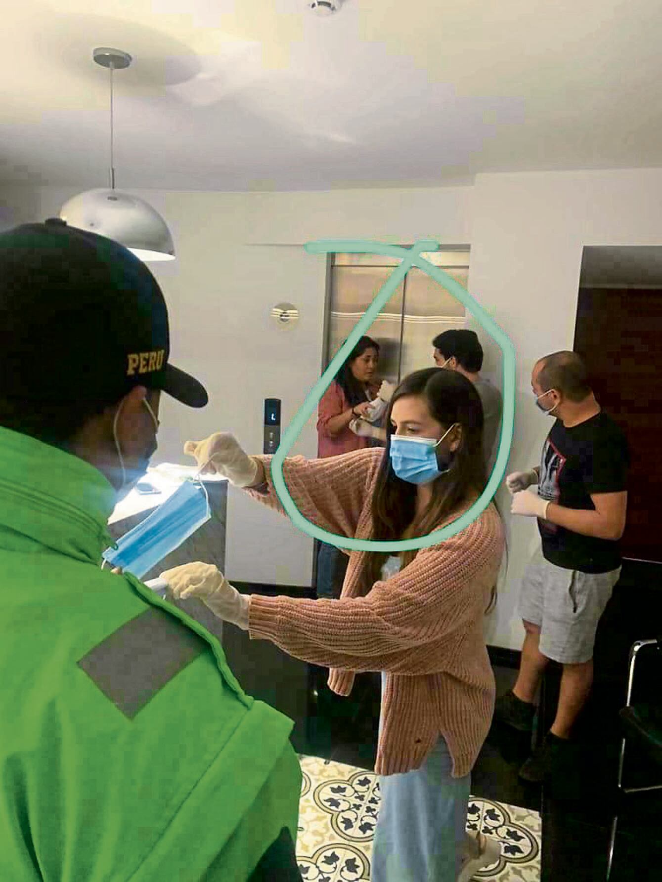 Departamento de Katia Palma fue intervenido por serenos y policías. (Trome.pe)