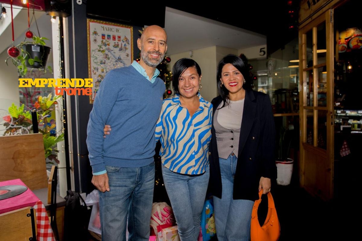 Guillermo y Ethel de Chapa esa Flor nos acompañaron también para el networking y el sorteo de regalitos. Foto: Ernesto Quilcate.