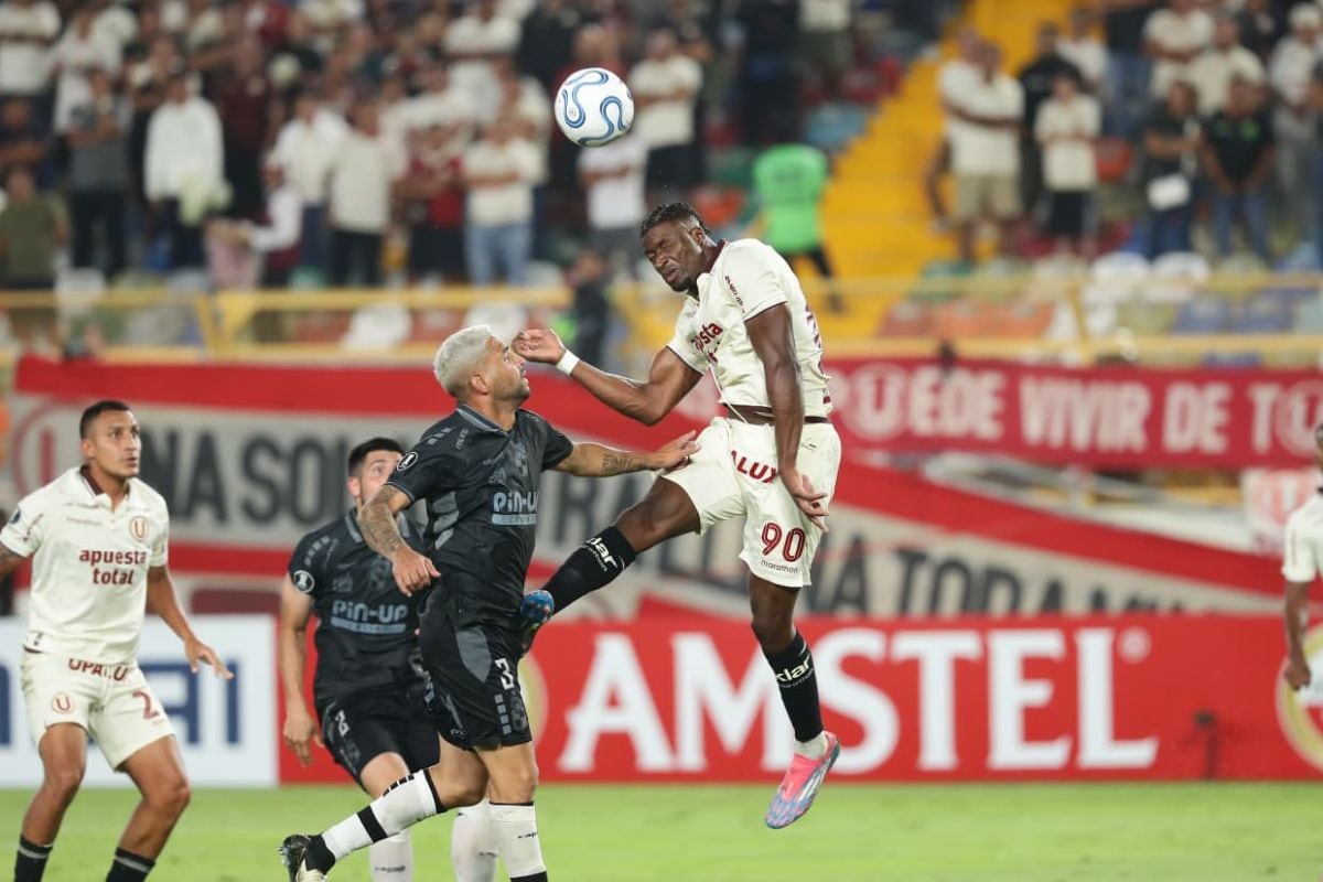 Universitario cayó 2-0 ante Coquimbo Unido en el Monumental. | Foto: Jesús Saucedo GEC