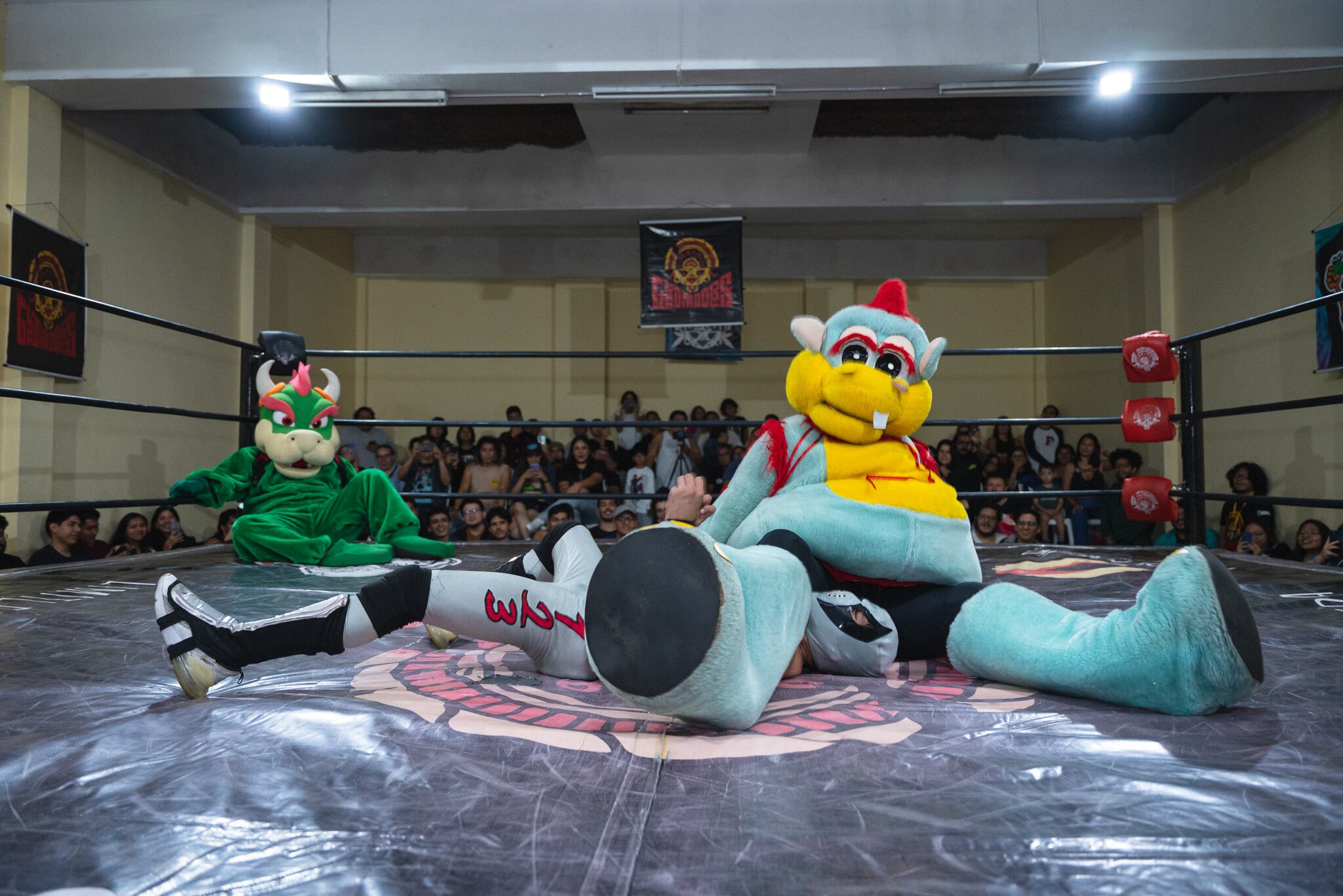 Timoteo vs. Bowser se enfrenatron en un ring de Gladiadores Perú. Foto: Jonathan Tovar.
