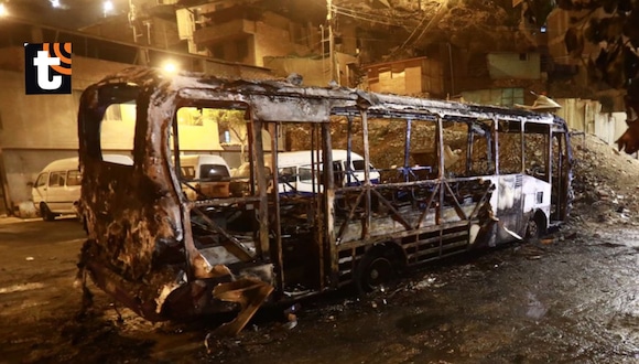 Carabayllo: Extorsionadores queman bus de transporte público