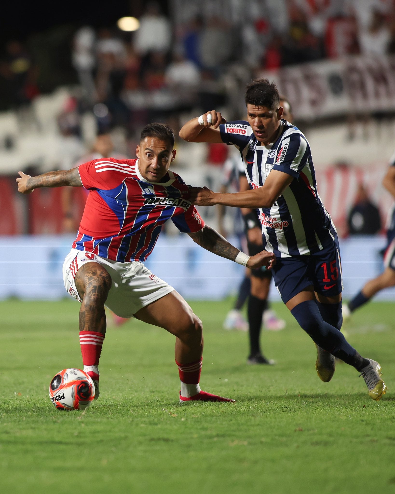 Alianza Lima y Colo Colo frente a frente (@ColoColo)