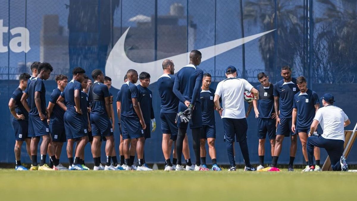 Alianza Lima ya entrena en Lurín y se espera la llegada de los refuerzos en los próximos días