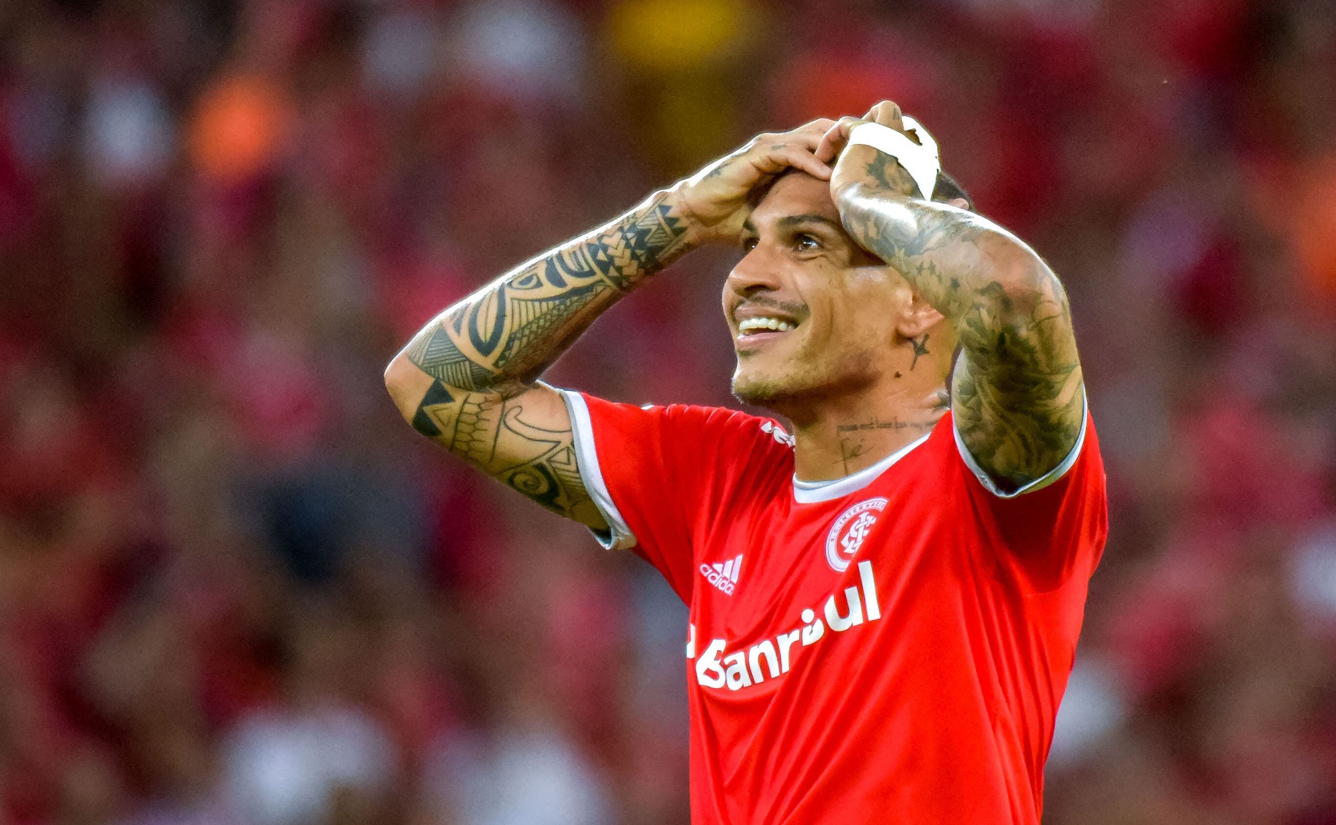 Paolo Guerrero se marchó del Inter en octubre del 2021 y desde entonces ha estado sin club | Foto: AFP