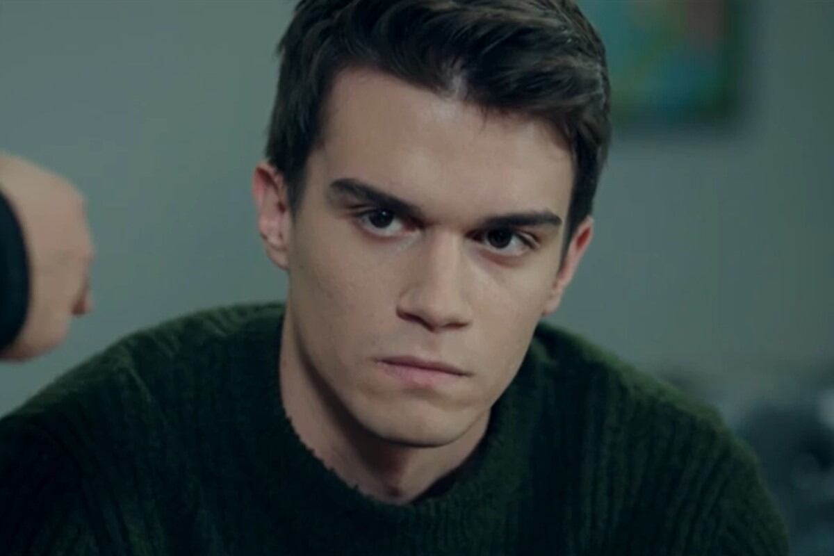 Akif advierte a Kaan que nadie debe saber el secreto sobre Kadir. (Foto: NG Medya)