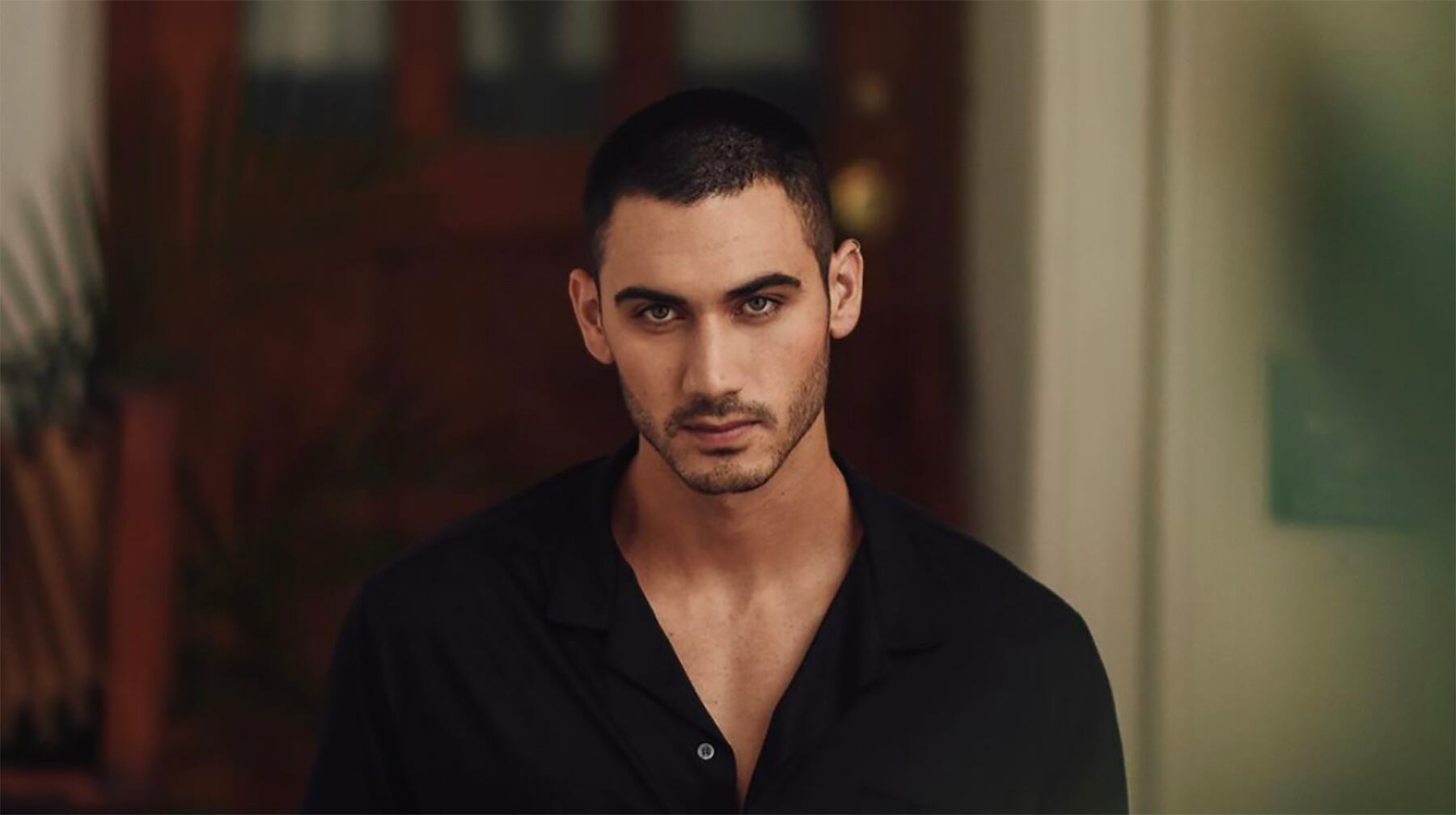 El actor se inició desde temprana edad en el mundo de la actuación (Foto: Alejandro Speitzer / Instagram)