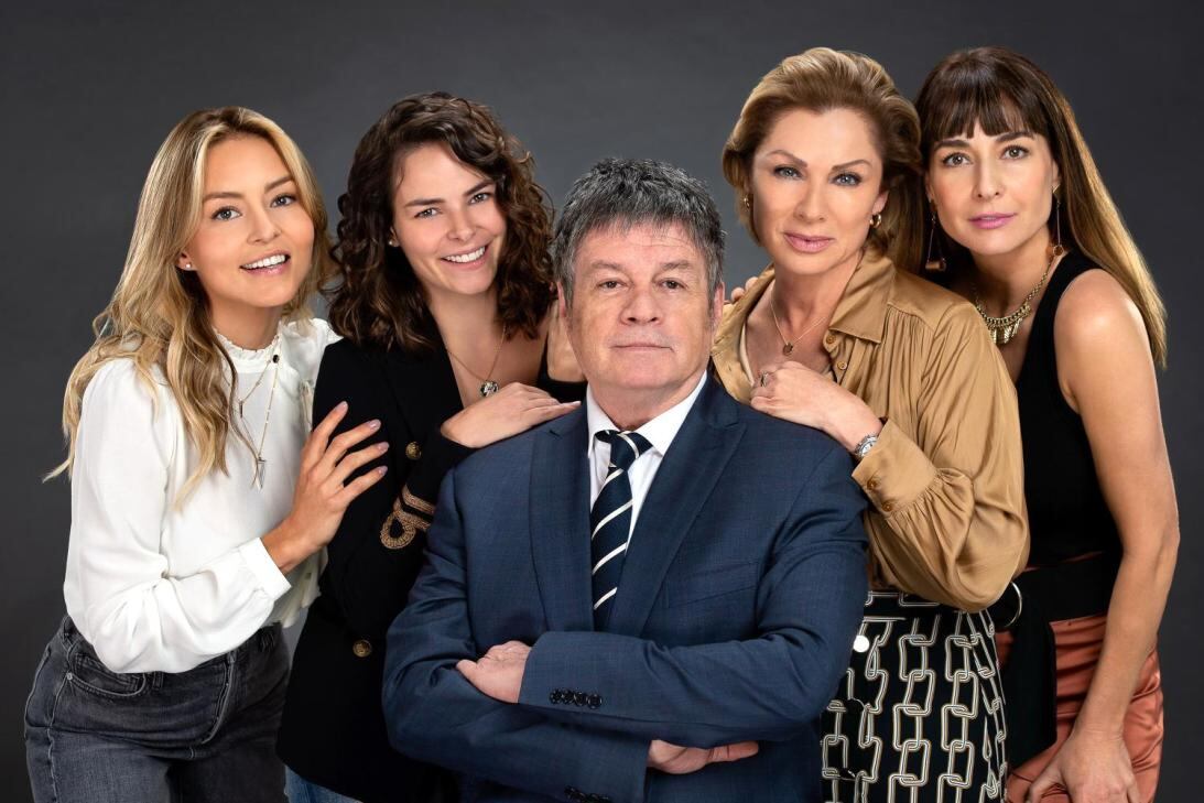 Angelique Boyer se siente feliz de compartir roles con Leticia Calderón (Foto: Televisa)