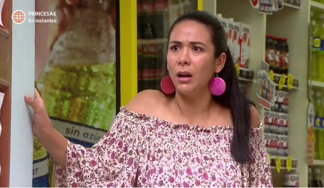 Susana Chafloque quedó sorprendida al ver al personaje de Pietro Sibille. (Foto: Captura de video)