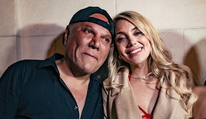 Mauricio Diez Canseco oficializó a la ‘Chica Dorada’ Aixa Sosa