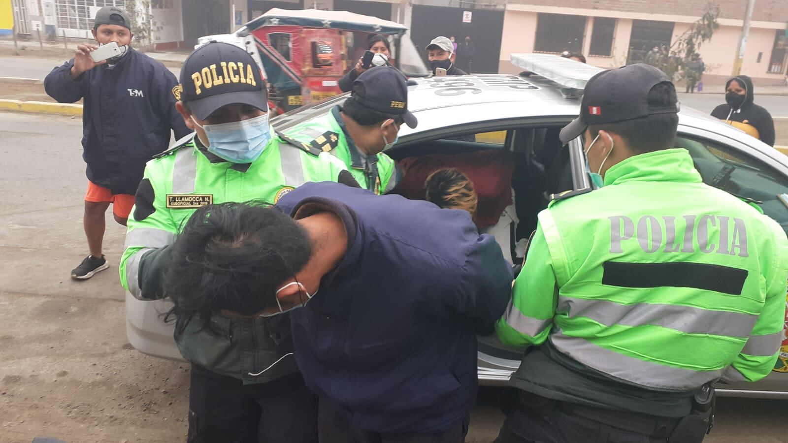 Capturan a hombre de 27 años por asesinar a su pareja. También a su hermano por presunta complicidad.