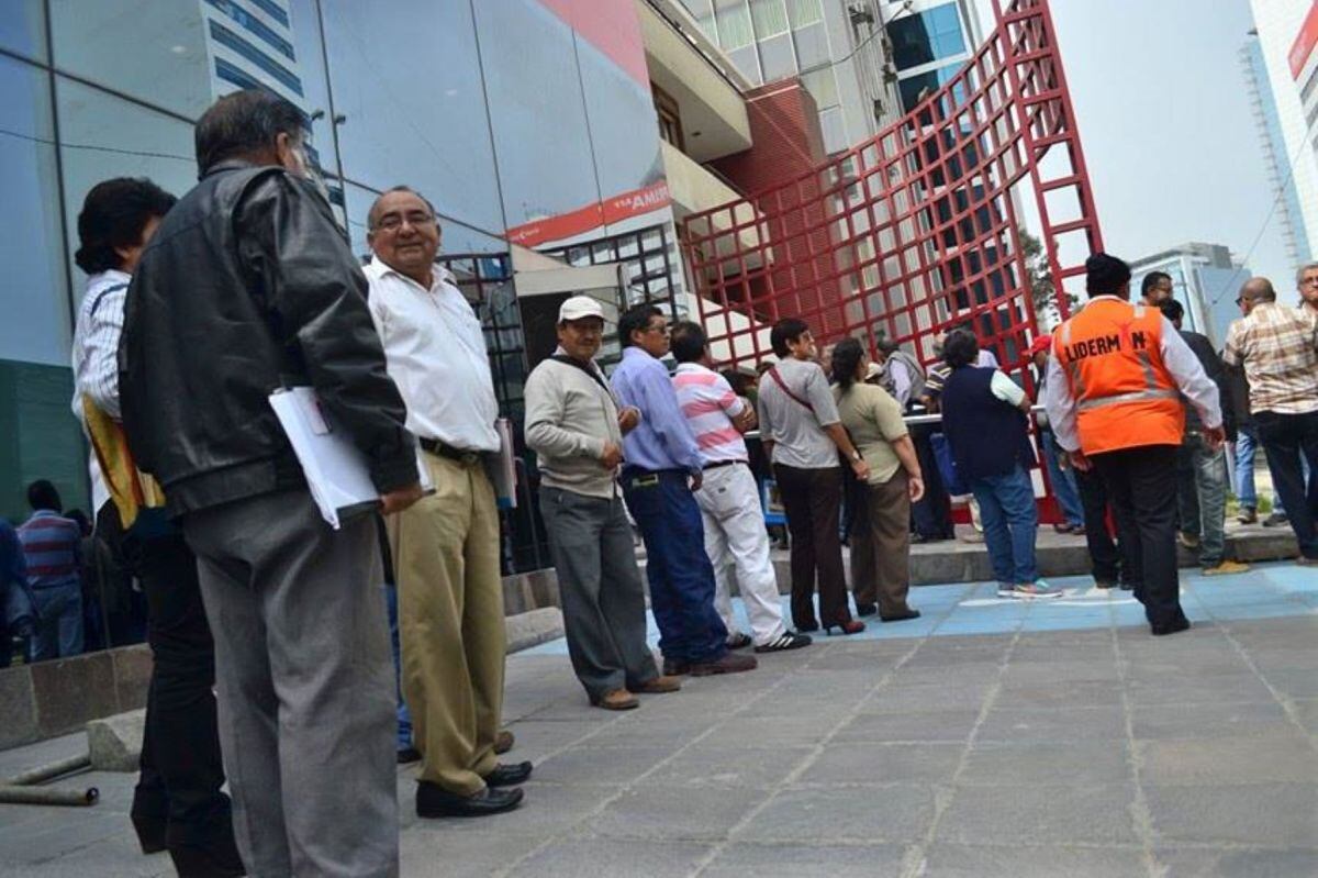 La norma que permite el retiro de los 17.200 soles de las AFP entró en vigencia el 9 de diciembre. (Foto: Andina)