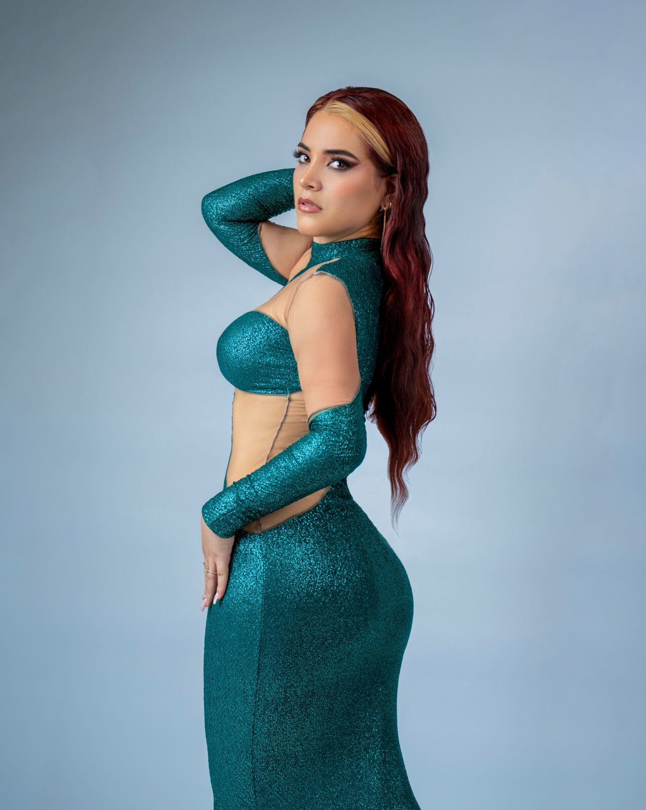 Le ha dado nueva connotación a temas clásicos de la salsa sensual